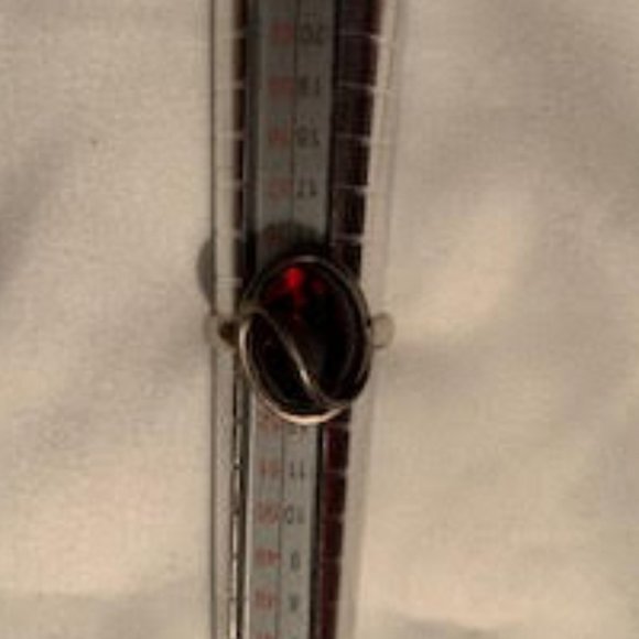 Beautiful custom made ring with Amber stone - Picture 8 of 10